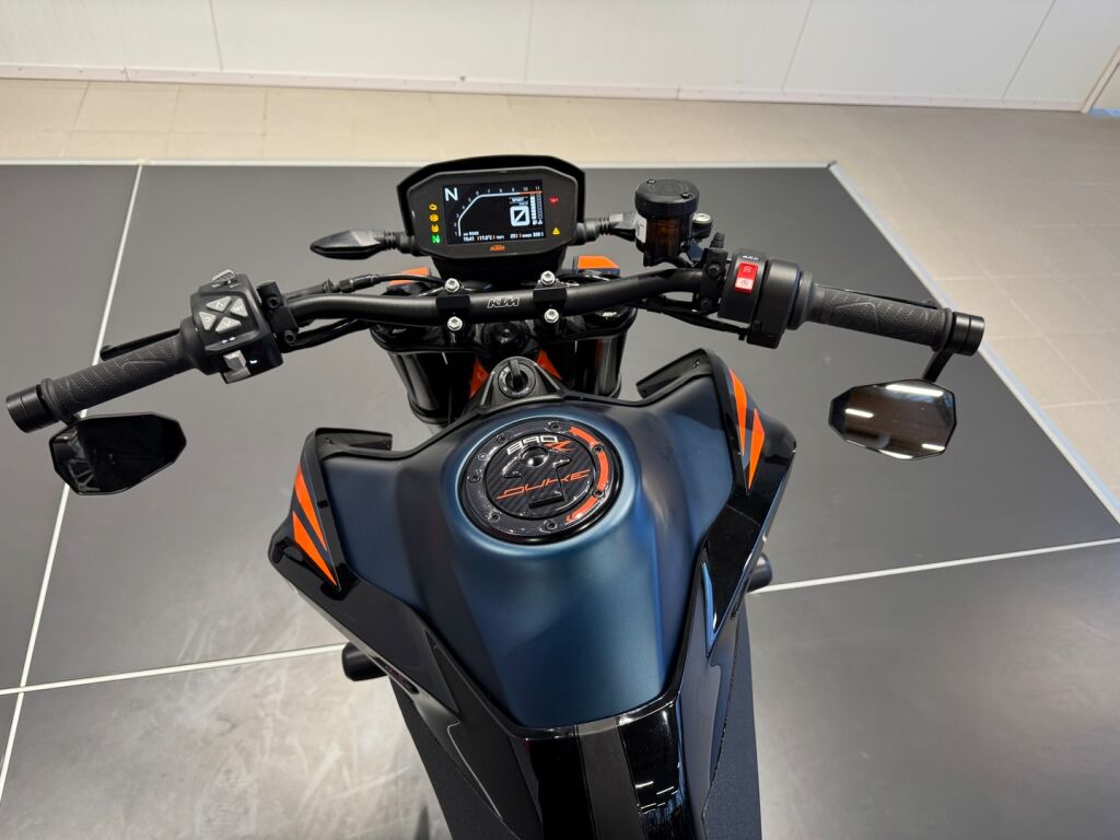 Ktm 890 2022 