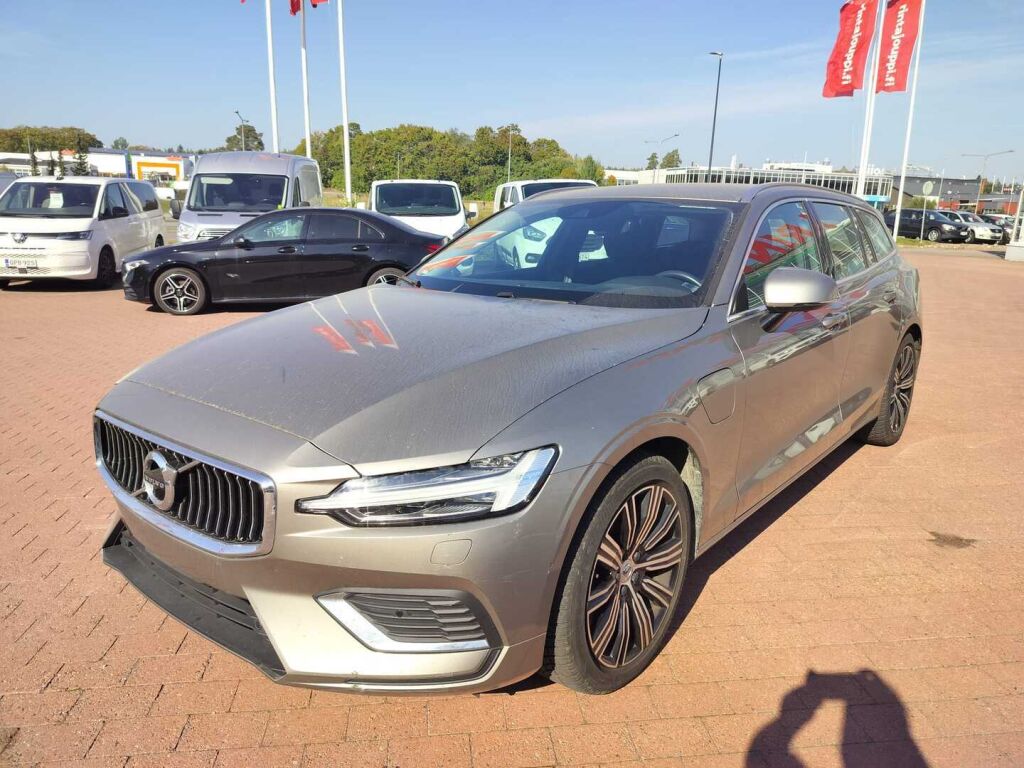 Volvo V60 2020 Harmaa