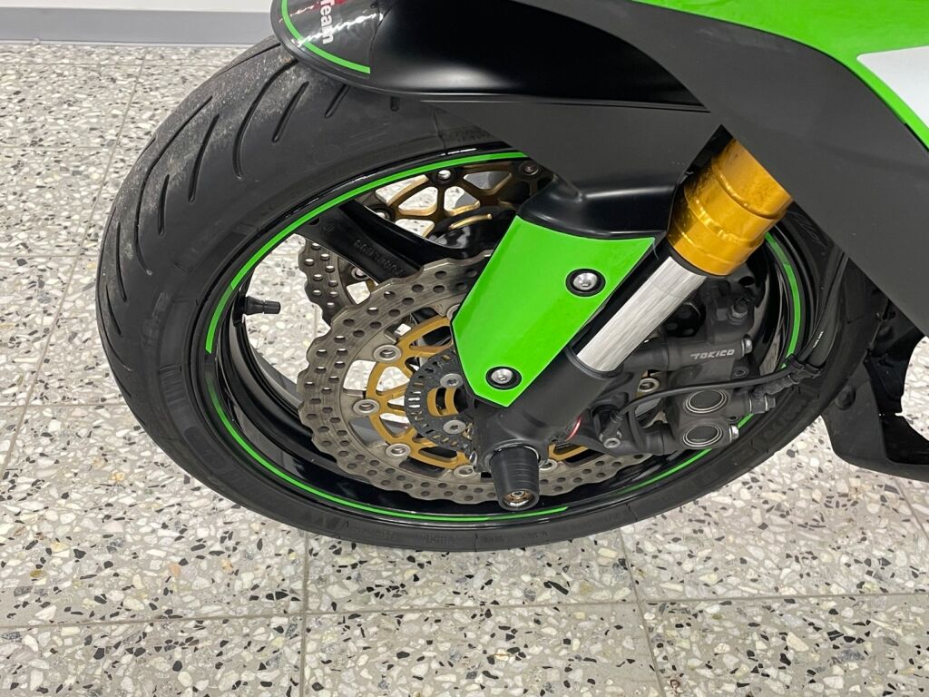 Kawasaki ZX-10R 2014 