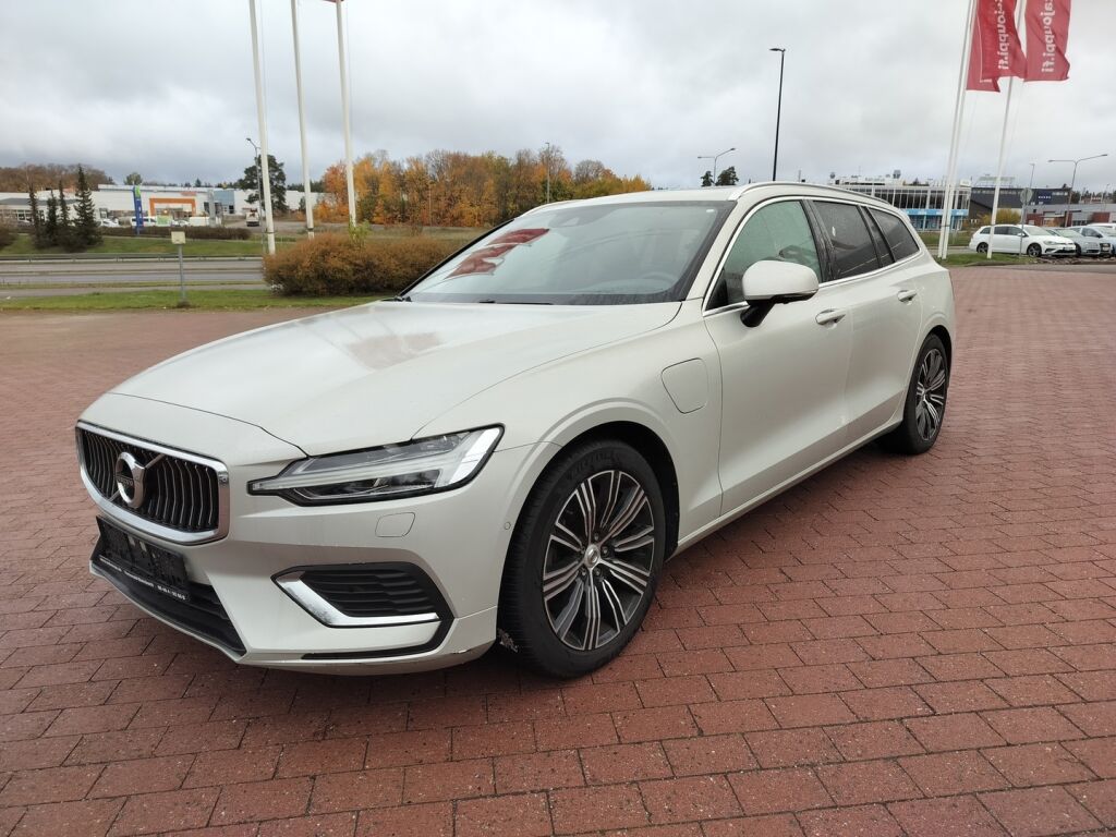 Volvo V60 2021 