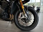 Triumph SPEED TRIPLE 2022 Musta