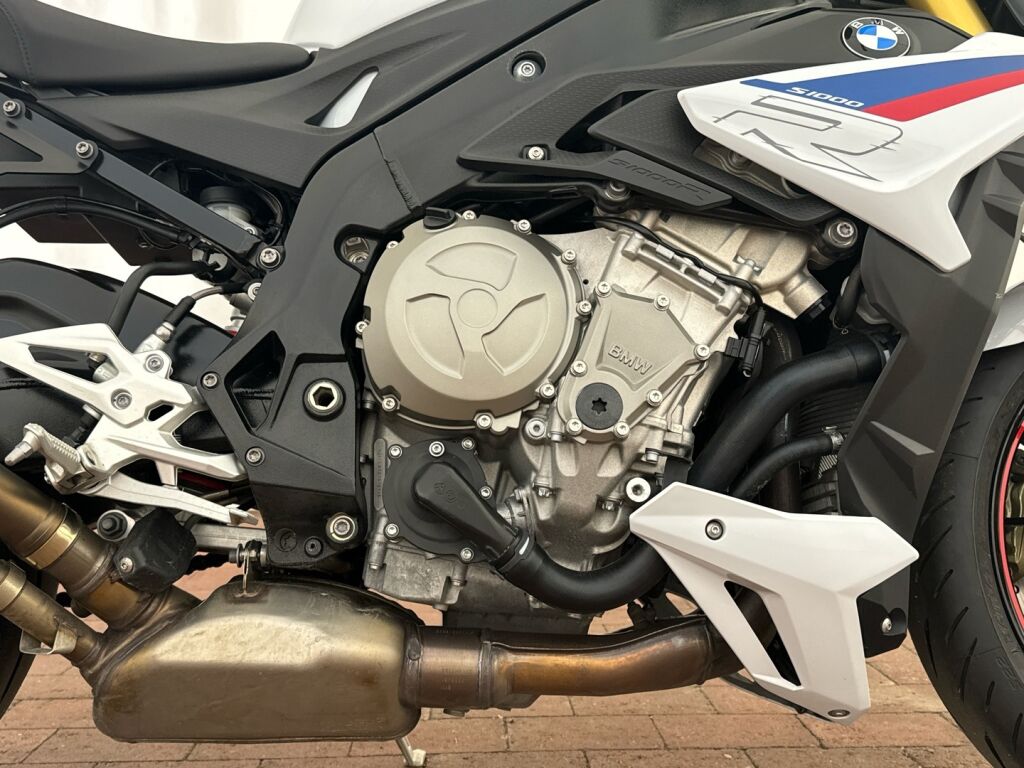 BMW S 1000 R 2019 Monivär.