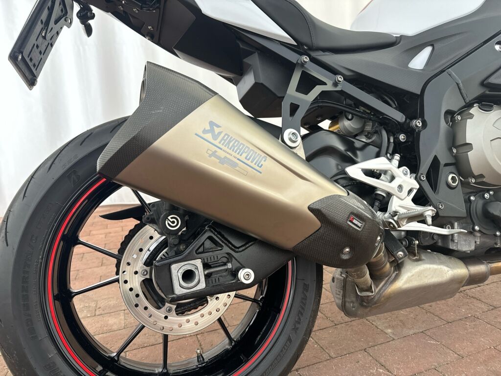 BMW S 1000 R 2019 Monivär.