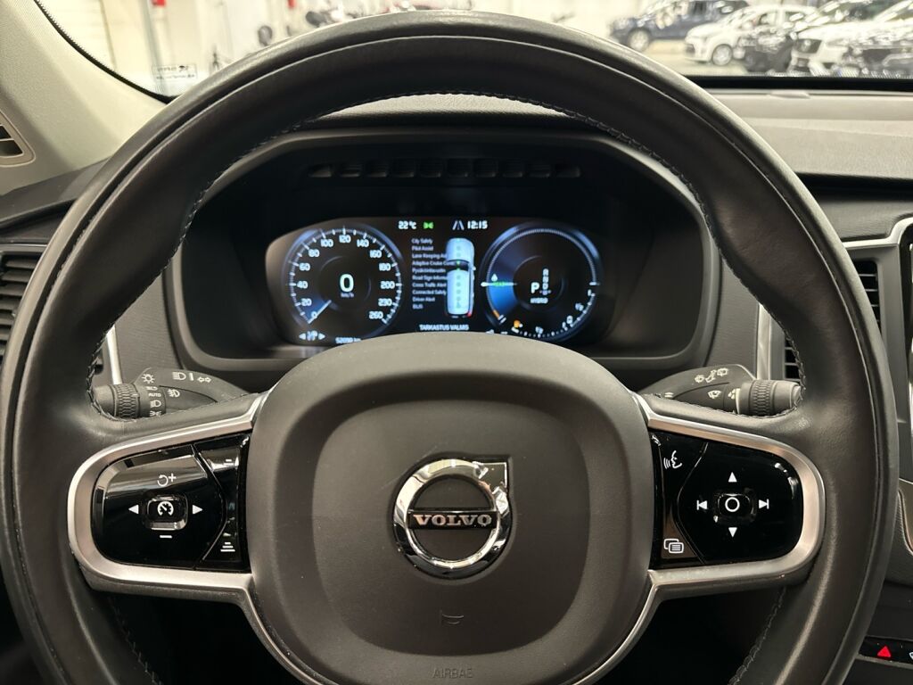 Volvo XC90 2021 