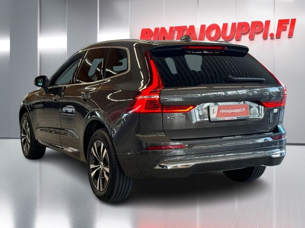 Volvo XC60 2022 Harmaa