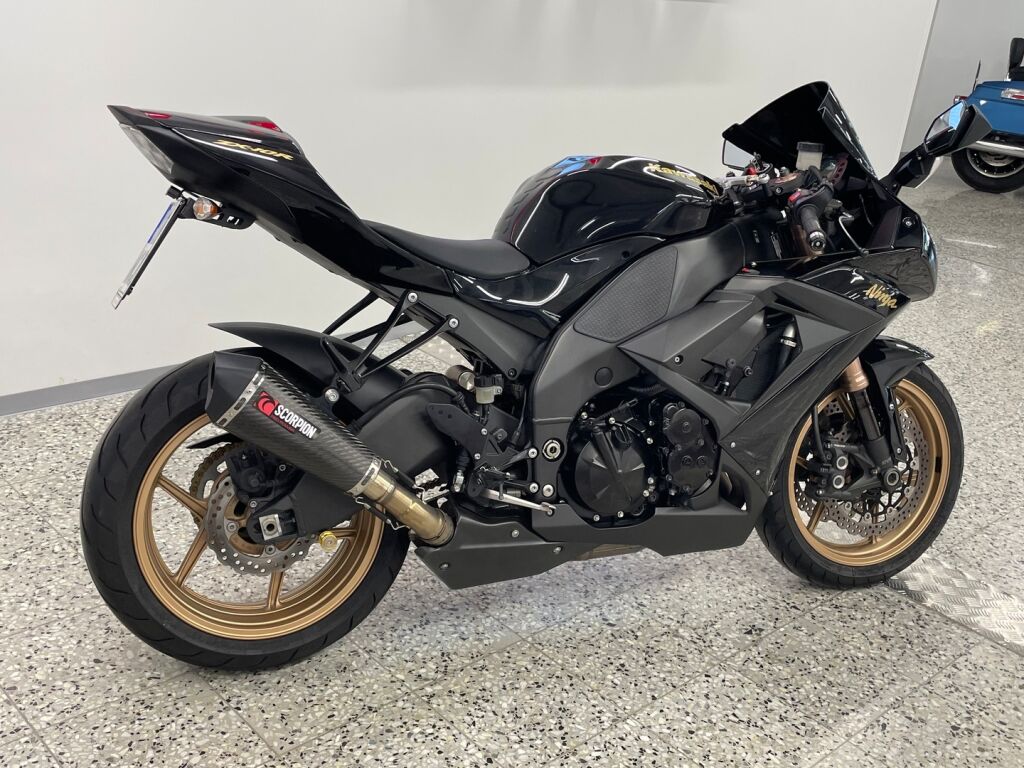 Kawasaki ZX-10R 2012 Musta