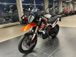 Ktm 890 2022 Oranssi