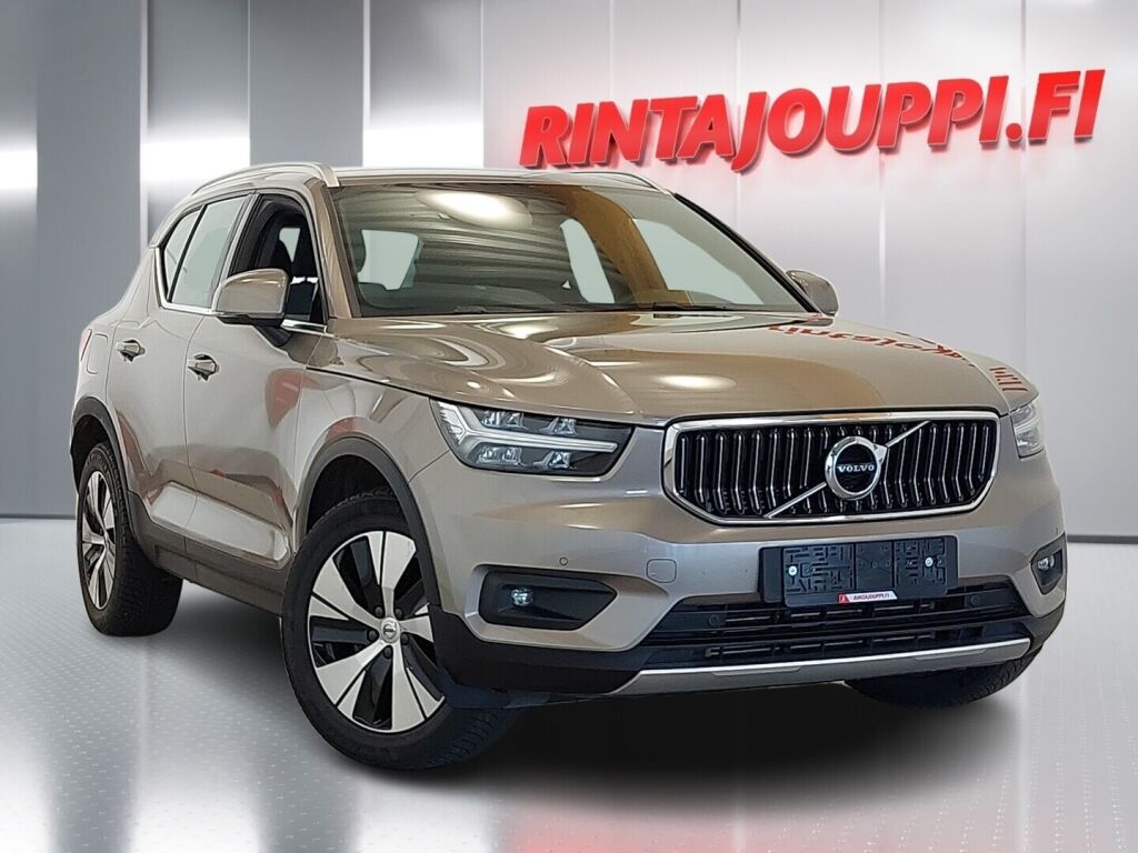 Volvo XC40 2020 Ruskea