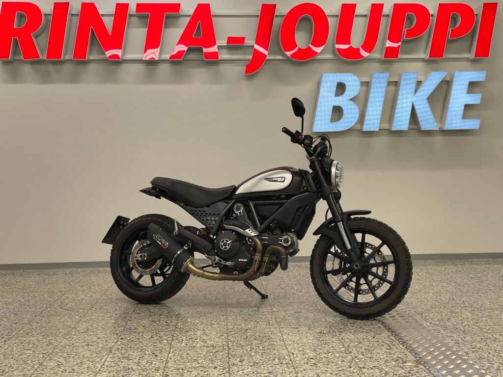 Ducati SCRAMBLER 2015 Punainen