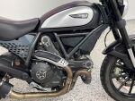 Ducati SCRAMBLER 2015 Punainen