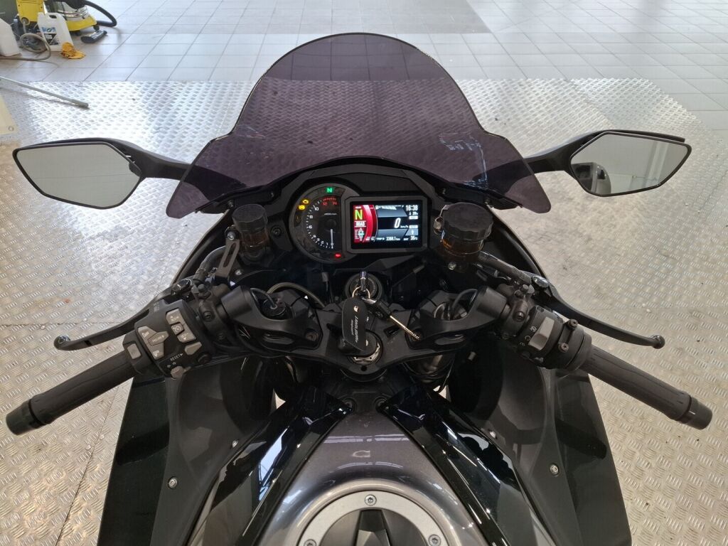 Kawasaki H2 2019 Harmaa