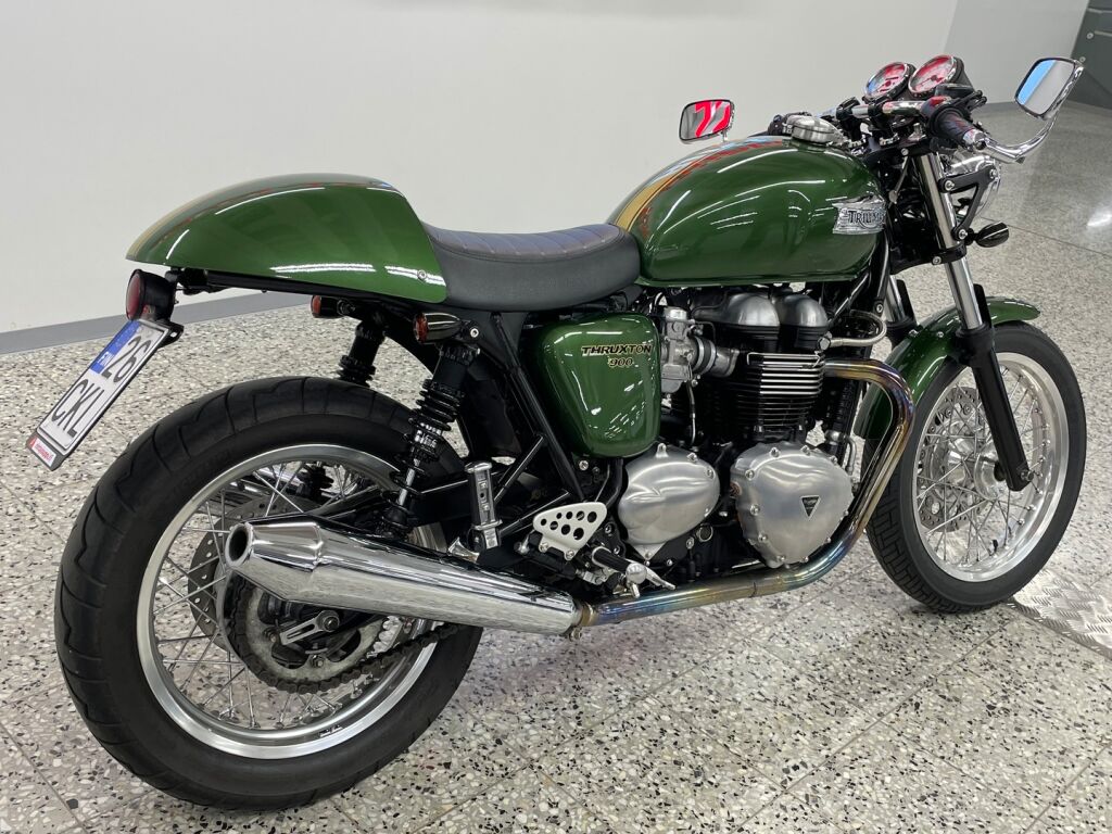 Triumph Thruxton 2010 Punainen