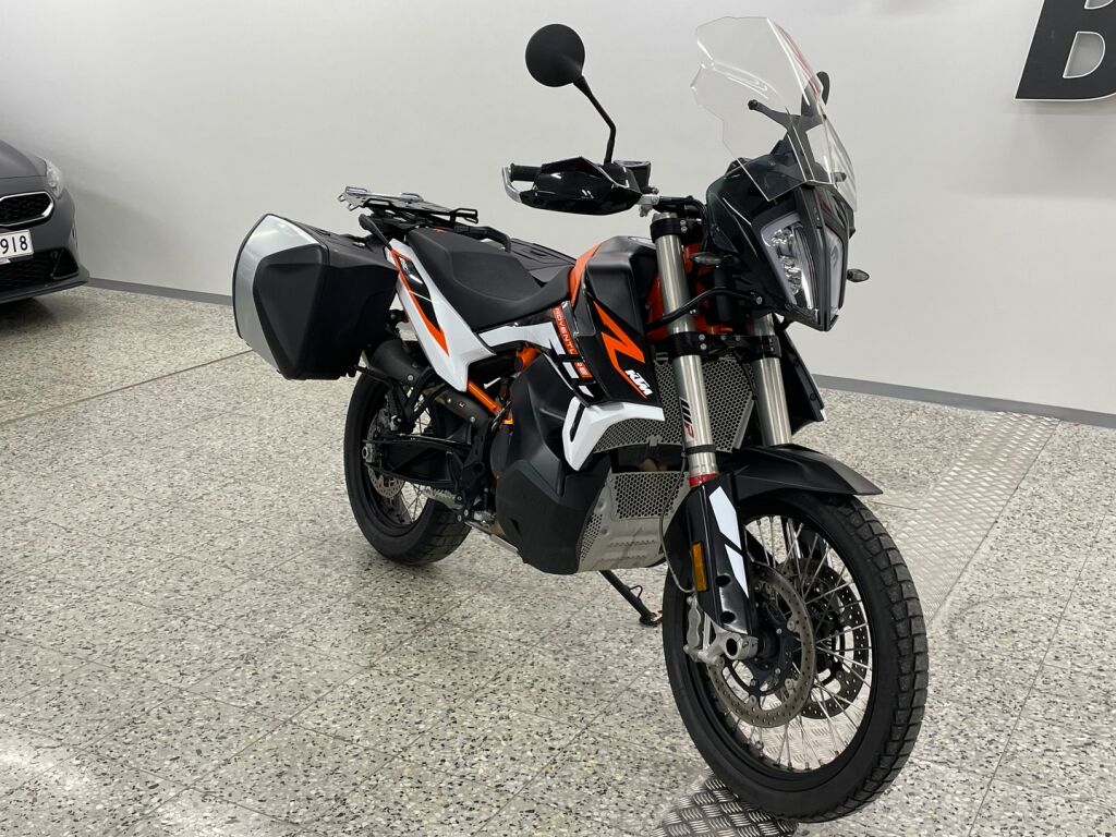 Ktm 890 2021 