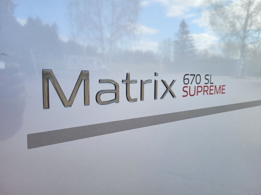 Adria MATRIX SUPREME 670 SL 2024 Harmaa