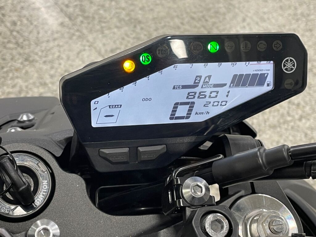 Yamaha MT-09 2020 Musta