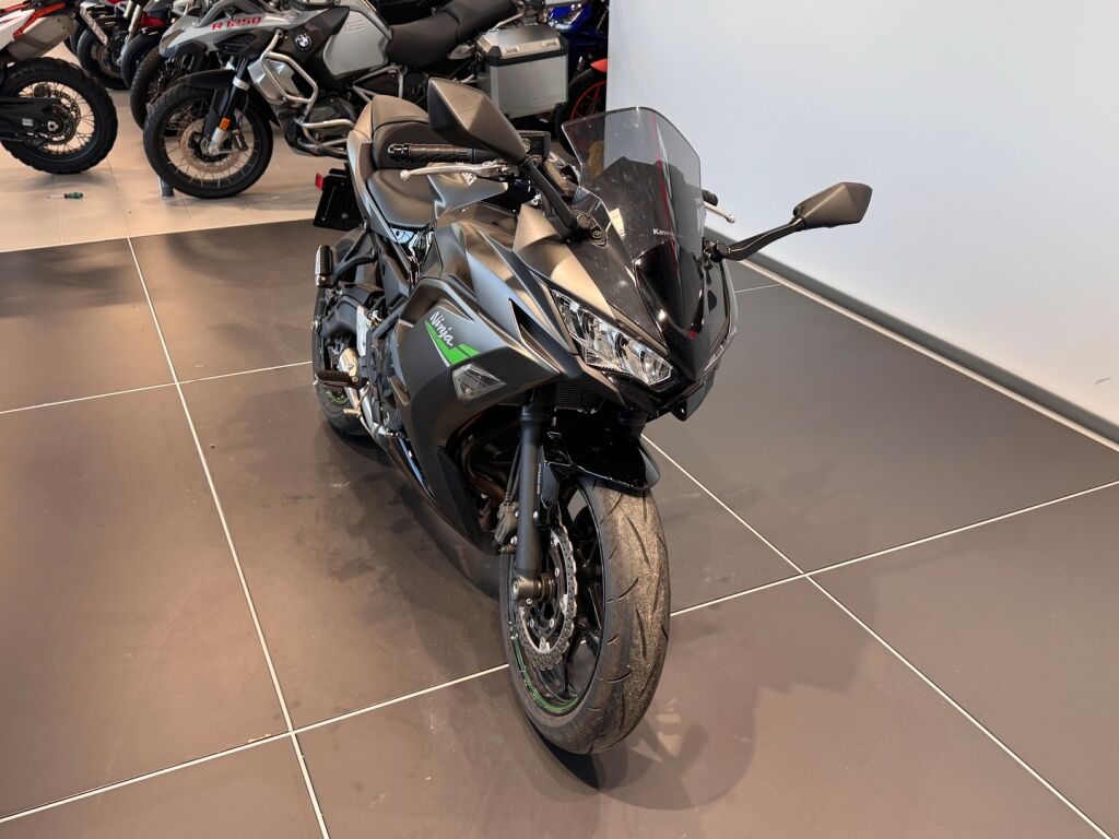 Kawasaki Ninja 2023 