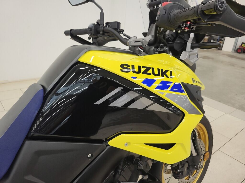 Suzuki DL 2021 