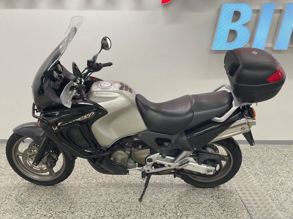 Honda XL 1999 Harmaa