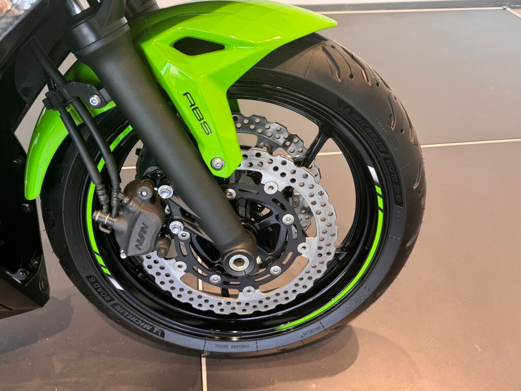 Kawasaki NINJA 2019 