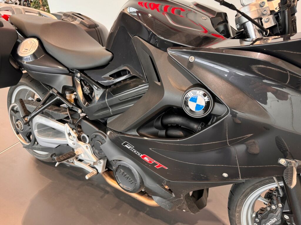 BMW F 2015 Harmaa