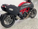 Ducati DIAVEL 2011 