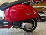 Piaggio Vespa 2012 Punainen