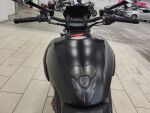 Ducati DIAVEL 2015 Musta