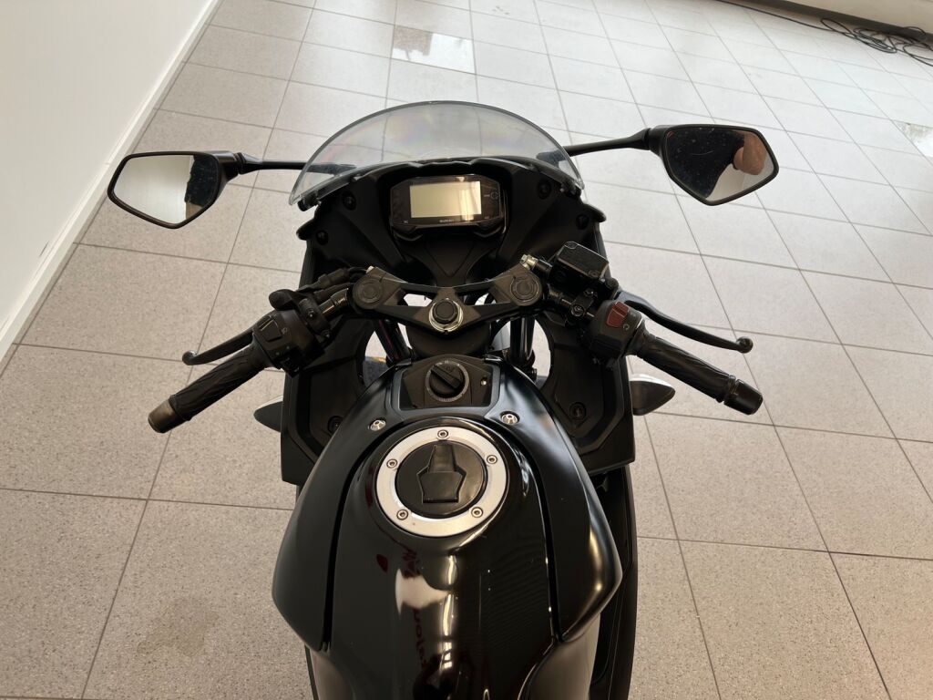 Suzuki GSX-R125 2021 Musta