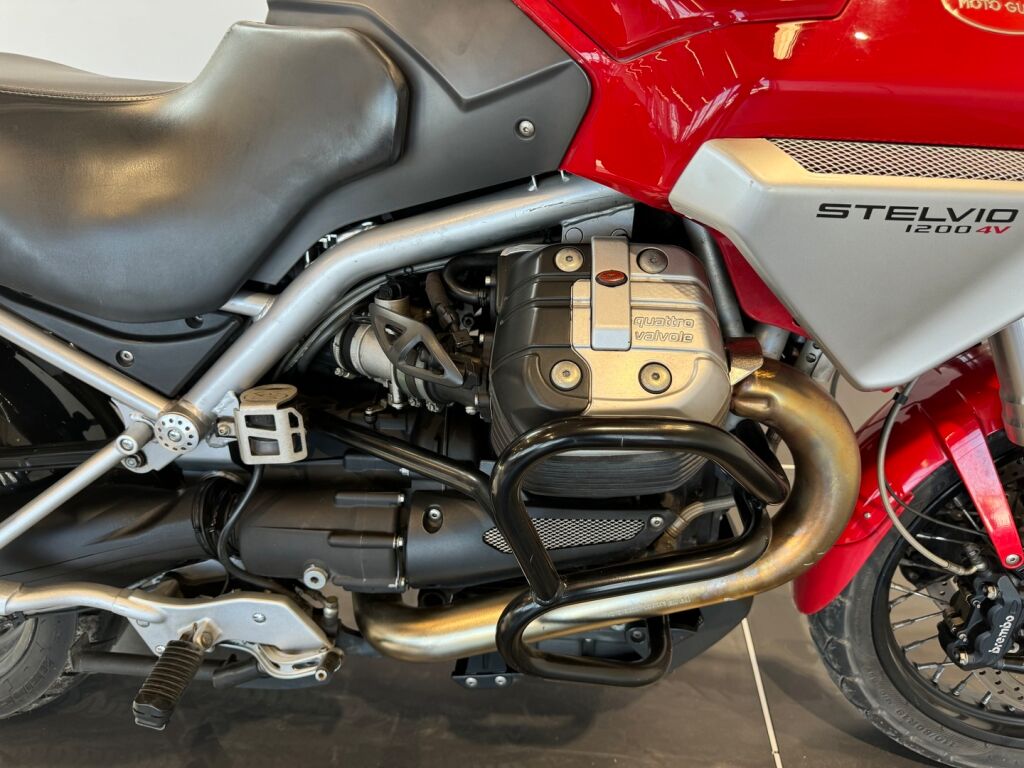 Moto guzzi Stelvio 2010 