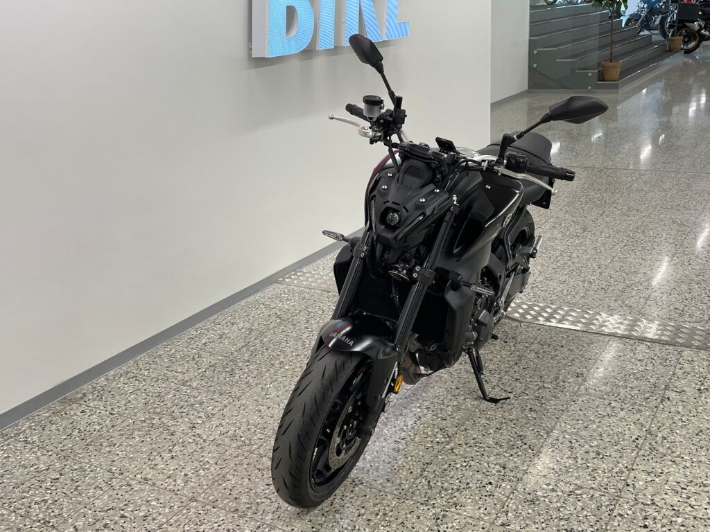 Yamaha MT-09 2022 