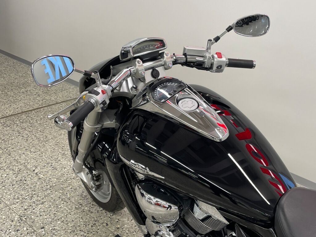 Suzuki INTRUDER 2010 