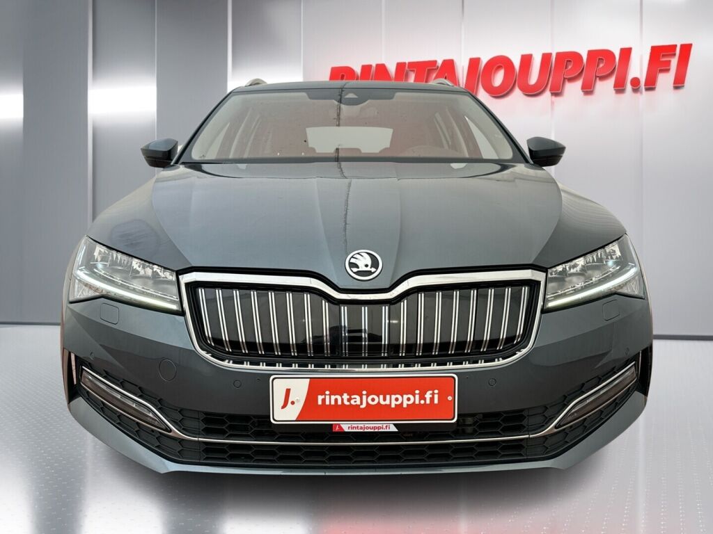 Skoda Superb 2021 