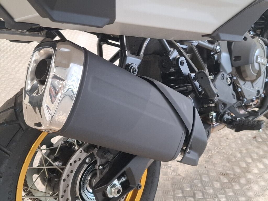 Suzuki V-Strom 2023 