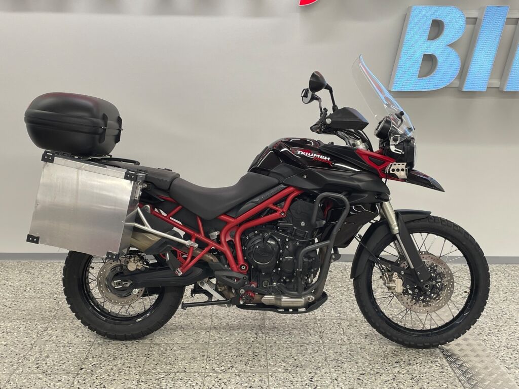 Triumph TIGER 2014 Musta