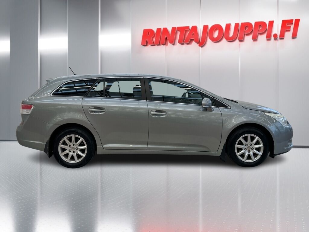 Toyota Avensis 2009 Harmaa