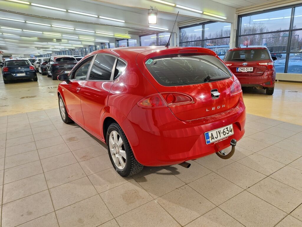 Seat Leon 2008 Punainen