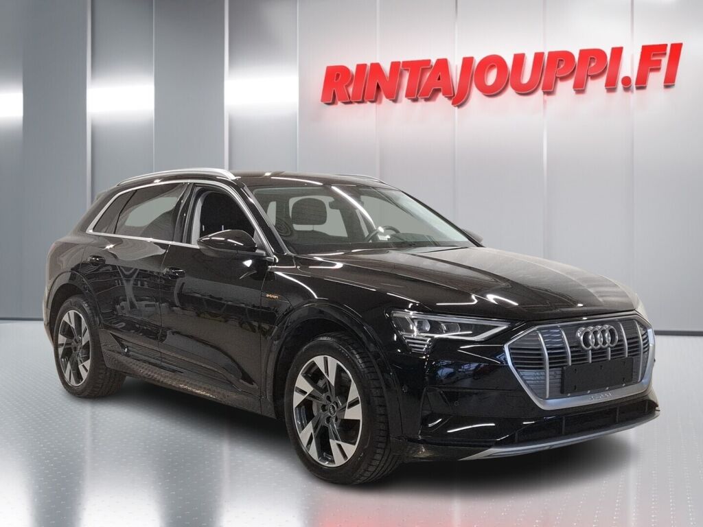 Audi e-tron 2022 