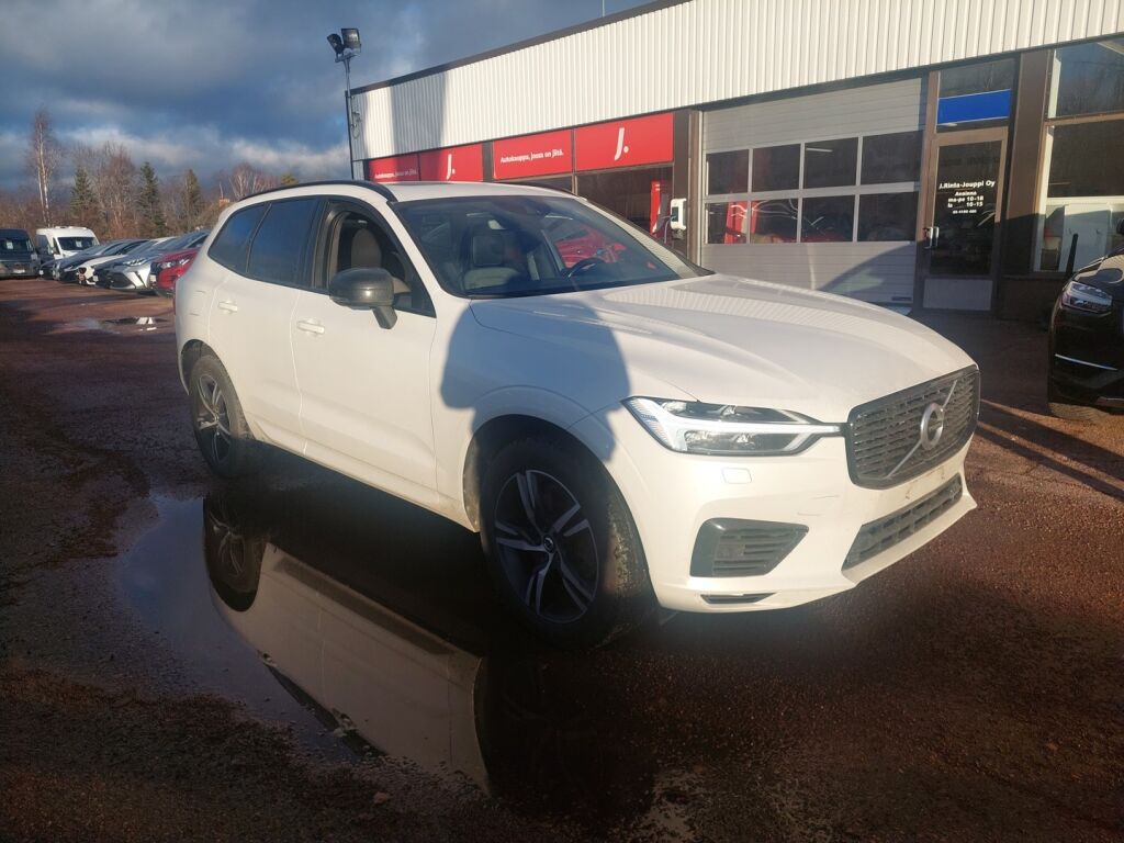 Volvo XC60 2021 