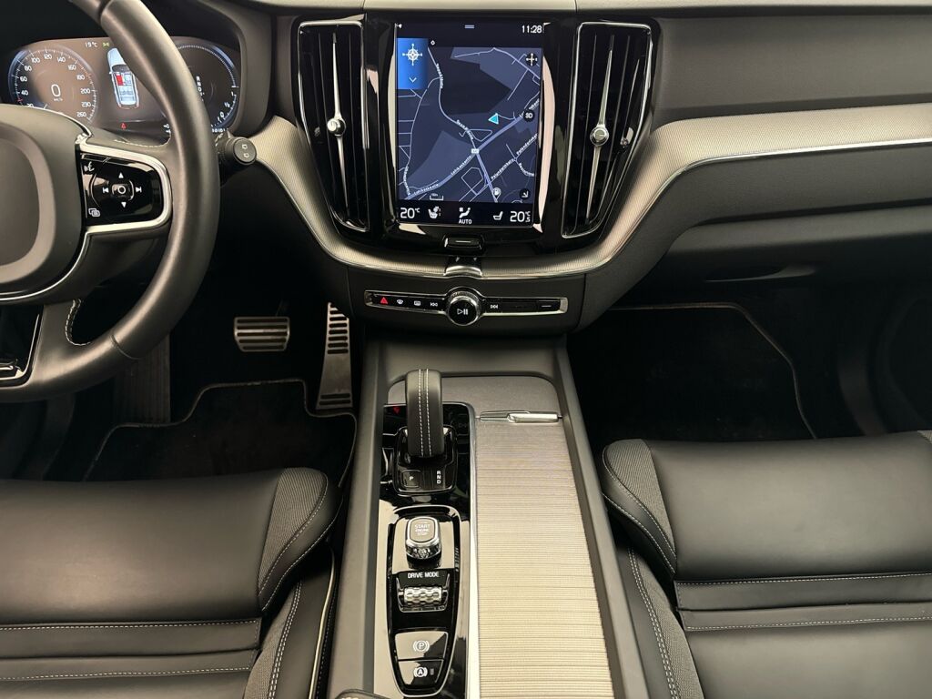 Volvo XC60 2021 