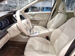 Volvo XC60 2010 Ruskea (beige)