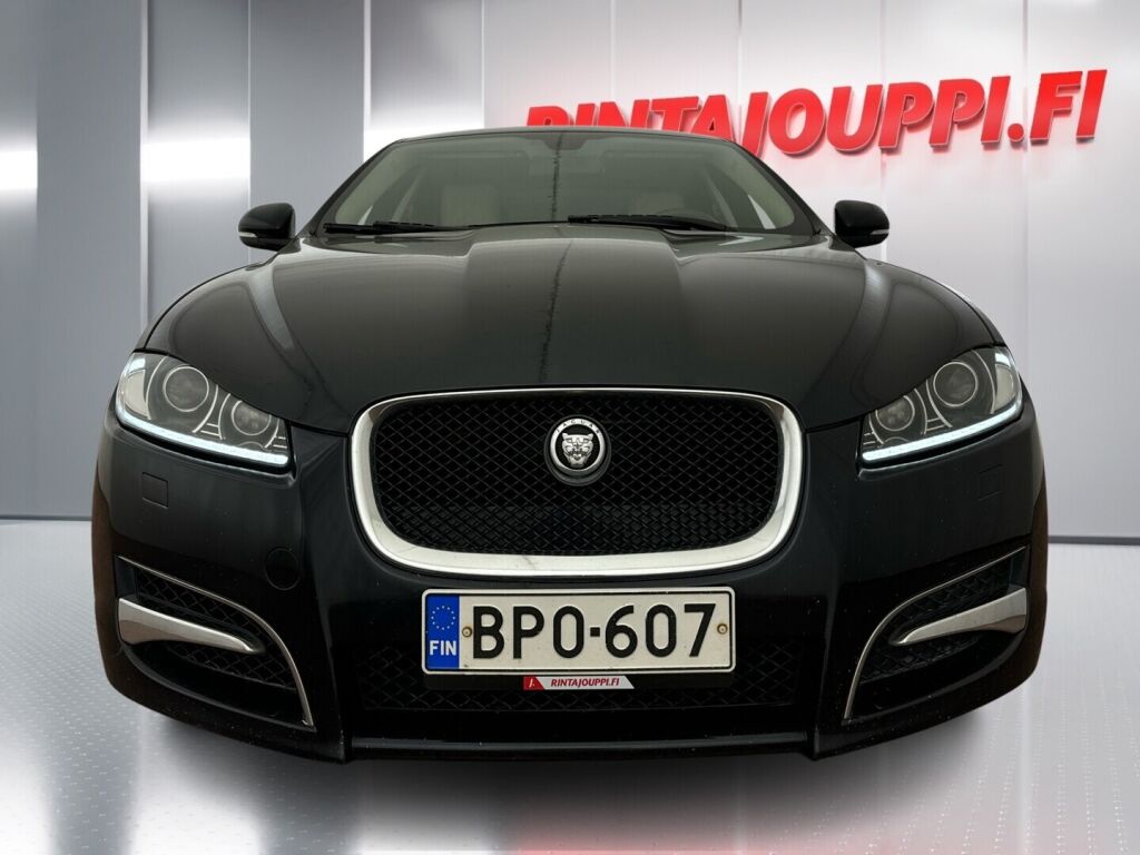 Jaguar XF 2012 Sininen