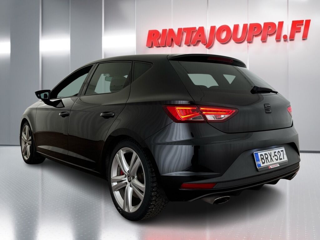 Seat Leon 2014 Musta