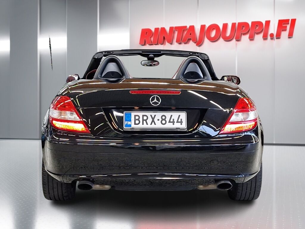 Mercedes-Benz SLK 2004 Musta