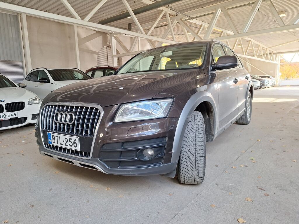 Audi Q5 2015 Ruskea (beige)