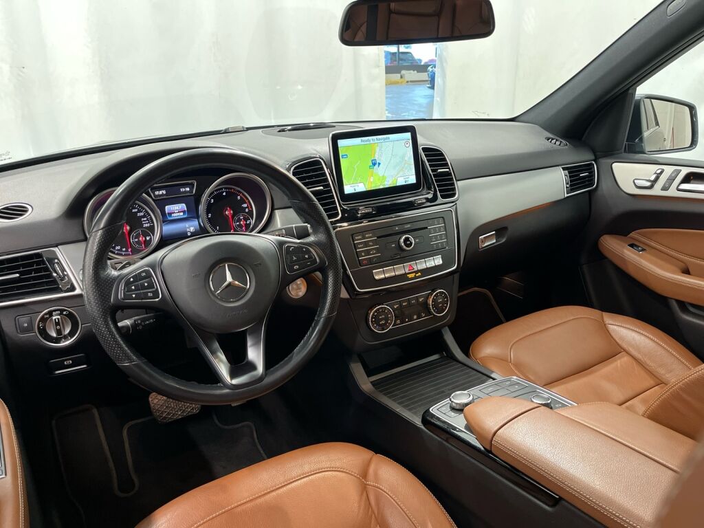 Mercedes-Benz GLE 2016 Harmaa