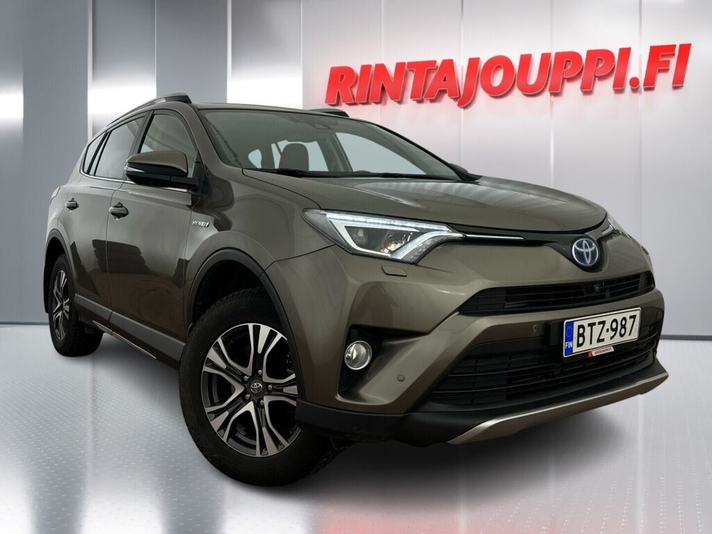 Toyota RAV4 2016 Ruskea (beige)