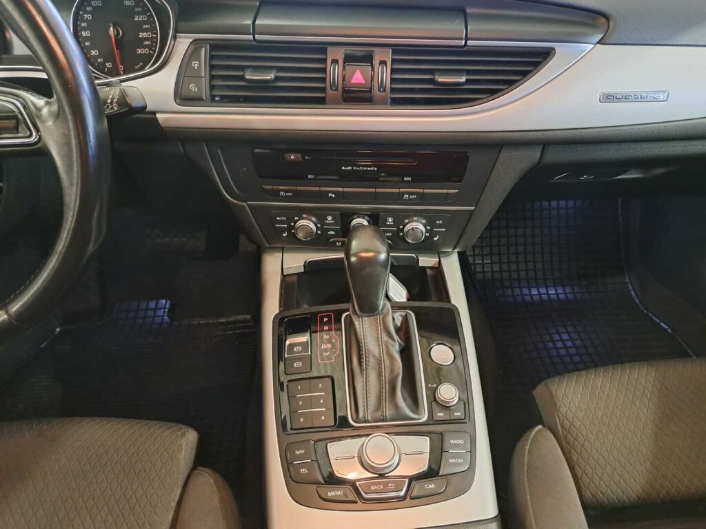 Audi A6 2015 Musta