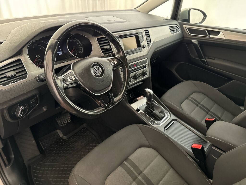 Volkswagen Golf Sportsvan 2017 Harmaa