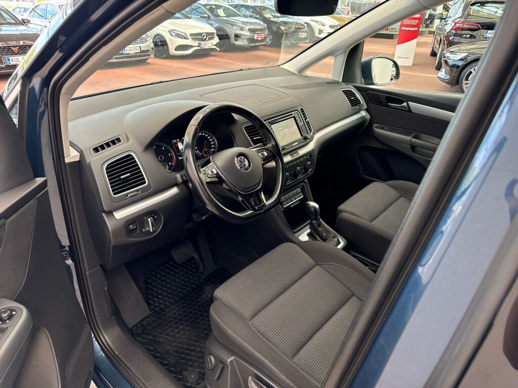 Volkswagen Sharan 2017 Sininen