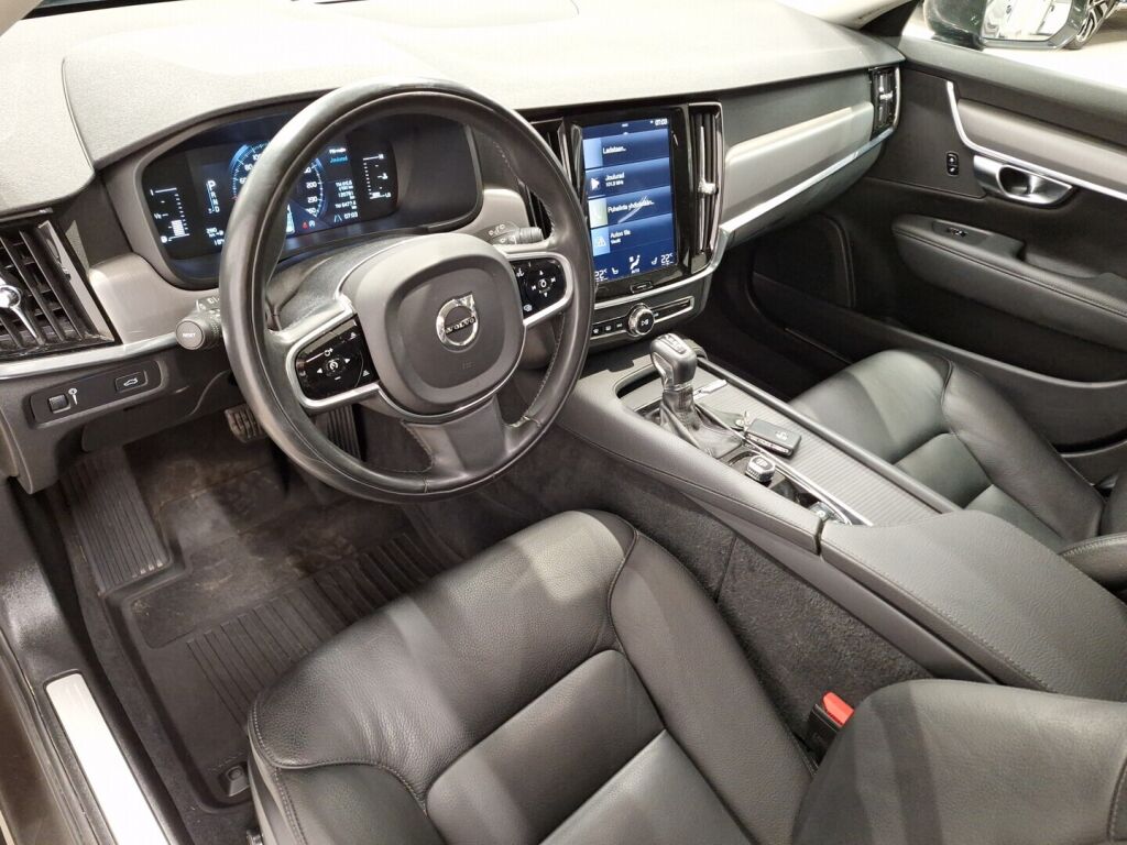 Volvo V90 2018 Harmaa